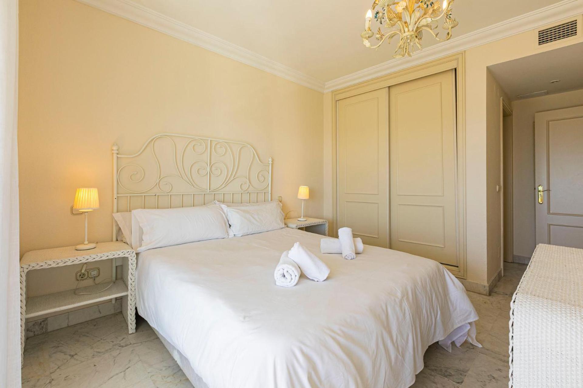 Ferienwohnung Puerto Banus, Marina Banus, 2Br, 2Bth, Seaviews And Parking Marbella Exterior foto